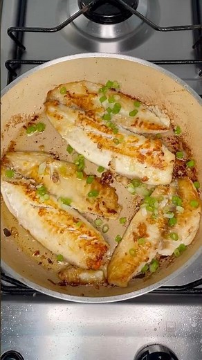 Tem tilápia aí? Então vamos preparar filé grelhado na frigideira #tilapia #receita