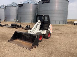 Bobcat 2000 Articulating Wheel Loader | Construction