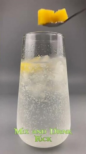 How to Make Mixed Drinks a cup of sweet mango milk - How to Make Drinks a cup of sweet mango milk