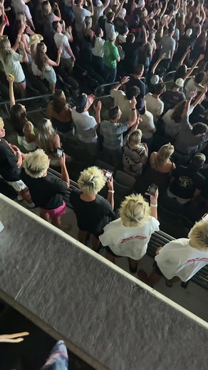 Zach Bryan Revival Concert Highlights at MetLife Stadium