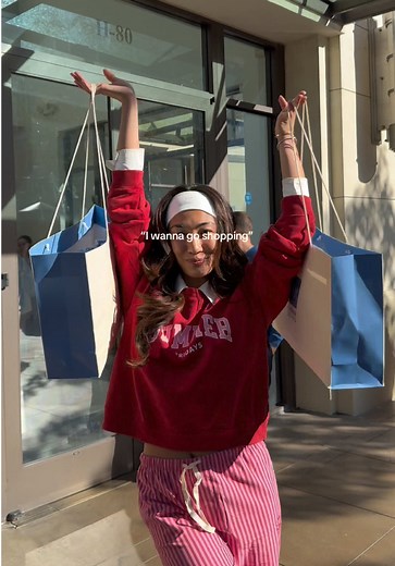 Come shop the collection in store🤍🛍️ @Gap × Summer Fridays is now available at select stores & gap.com