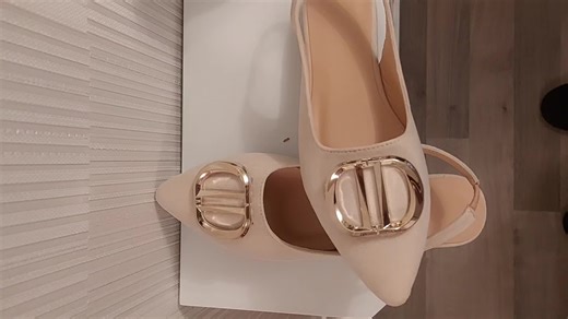 women's fashionable pointed toe flat shoes #footwear #newshoes #casualshoes #autumnwintershoes