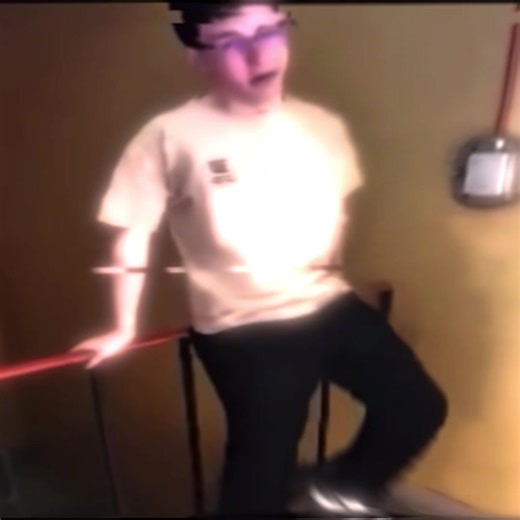 \\\%u fw the transition ?\\\\ tracksuit mark is lowkey tuff\\\\tracksuitmark ||invincible ib:@l3v1 #tracksuitmark #tracksuitmarkedit #invincible #invincibleedit #viral please don’t flop🙏