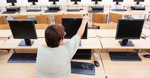 SPECIAL | Programa fără programare: România, mult în urma altor state europene în privinţa învăţării informaticii în şcoli