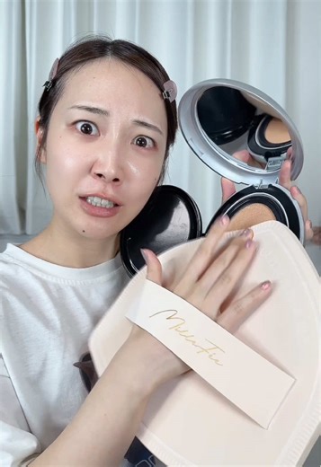 ビッグコスメを使った楽しいメイク動画