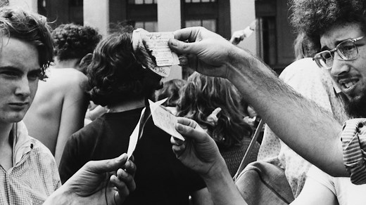 Who would be eligible for a US military draft? What would happen if reinstated