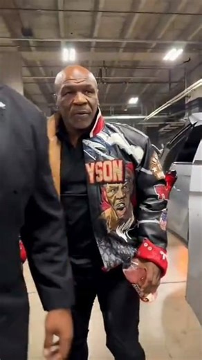 Mike Tyson’s REVEAL Of His Favorite Era Of Boxing! #boxing #ufc #viral #mma #boxingupdate