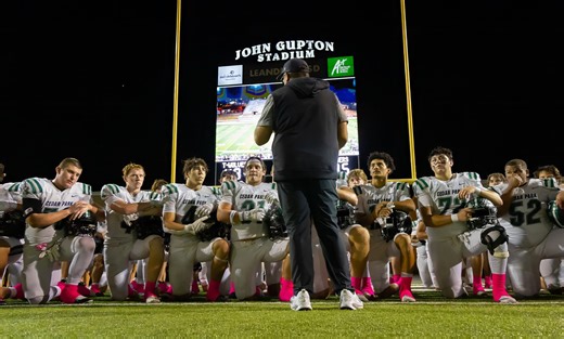 Live updates: High school football scores from Week 7 in Texas