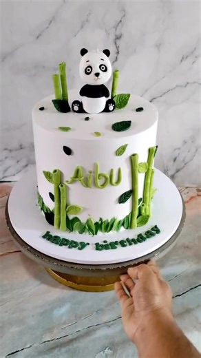 Simple customised cake designs #homemadecake #customisedcakes #birthdaycake #cakeforkids