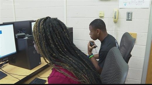 'We want our students to be prepared': Houston County schools to expand dual enrollment program