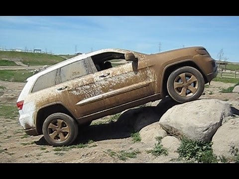 New Jeep commercial... 2014 Jeep Grand Cherokee ground clearance test.