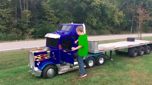 9 incredible mini vehicles for kids: realistic replicas & futuristic rides!