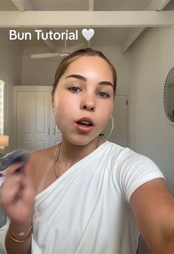 “This bun took 3 failed attempts but we got there 😭💅 tutorial so you don’t suffer” #bunroutine #hairtok #messybun #hairstyletips #fyp