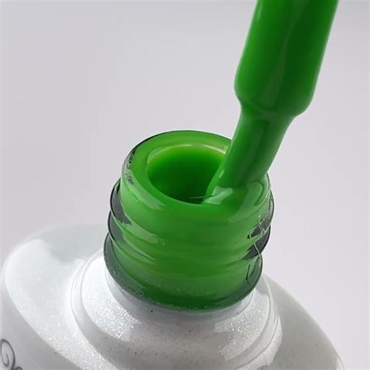 Hibrid Lakk - Party Collection - CAIPIRINHA - 7,3 ml - MODENA NAILS