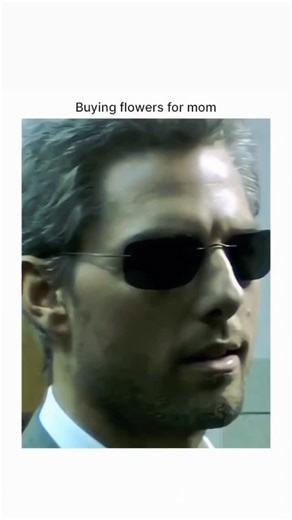 VIRAL MOVIE HUB on Instagram: "🎬 Collateral (2004) 🎭 Genre / Runtime / Rating: Crime • Thriller • Action • 2h • ⭐ 7.5/10 🌙🚕💥 📌 Overview: A taxi driver is taken hostage by a hitman who forces him to drive around Los Angeles as he completes a series of deadly assignments overnight. 🌃🔫😰 💖 Why It’s Loved: Tense pacing, sharp dialogue, and incredible performances—especially the unexpected villain role by Tom Cruise. ⚡🎭🔥 🎥 Key Cast: Tom Cruise • Jamie Foxx • Jada Pinkett Smith • Mark Ruff