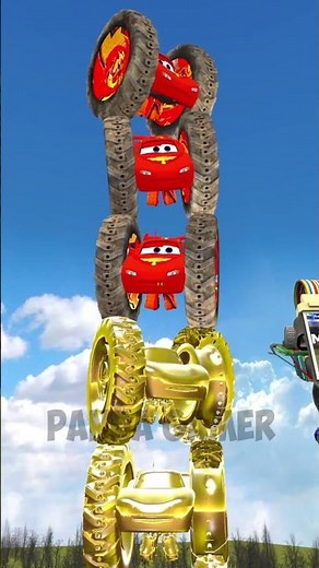 TURNING INTO GOLDEN LIGHTNING MCQUEEN CARS FORKLIFT HELICOPTER TOWERS BIG MAZE Garry's Mod