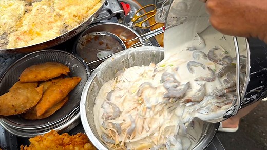Bánh bột chiên tôm tươi sống cực ngon giá rê rề --- | Street Food