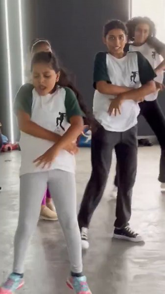 BK Dance Studio in Sri Lanka - Dancer Amodya Rathnayaka Performances