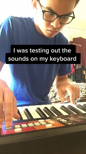 Recreating Panic! At The Disco - I Write Sins Not Tragedies on Keyboard Synthesizer