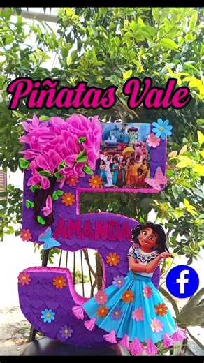 #piñataspersonalizadas #Felizcumpleaños #encanto