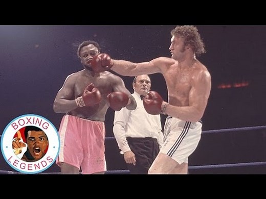Joe Frazier vs Joe Bugner (Highlights)
