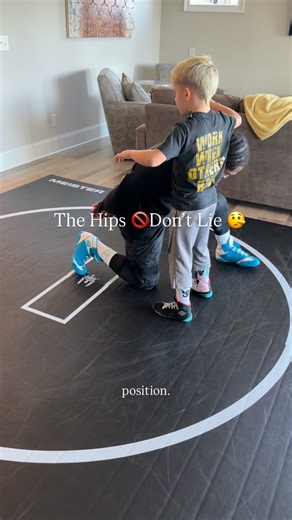 Santonio “The Predator” Thompson Jr on Instagram: "Watch Out Now 👀 Careful When Finishing Your Takedowns 🤼‍♂️ that you don’t take yourself out of position ⚖️ Balance position and patience are needed to be successful in wrestling 🤼 💯 #wrestling #coachofchampions_ @dougmillerpro @ptsteph1 @chgear 🔥 @caydenhenschel"