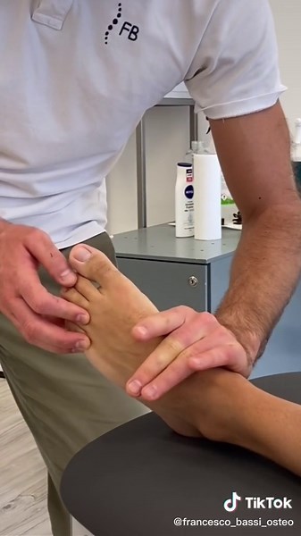 Cuneiform Bones: Foot Adjustment and Cracking Explained