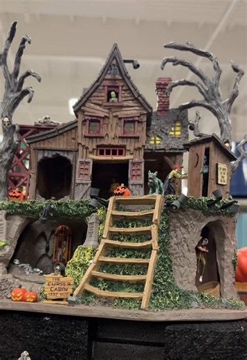 Michael’s Halloween 2026 Code Orange Preview at Michaels Stores
