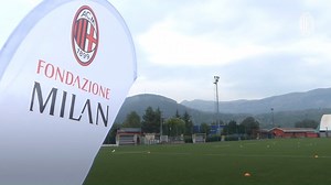 Ten years on from the earthquake, #FondazioneMilan continues to stand next to the people of L’Aquila. Our Special Soccer Camp has been a success, check it out! ❤🖤 A dieci anni dal terremoto, Fondazione Milan continua ad essere al fianco dell'Aquila: il nostro Special Soccer Camp è stato un successo! ❤🖤 | AC Milan