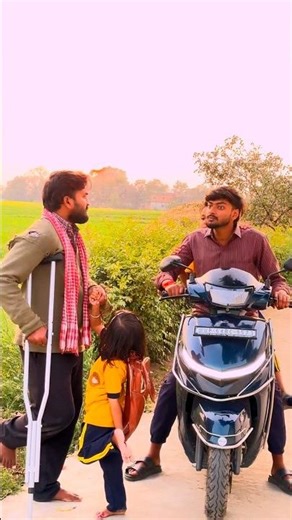 Introducing the "VitaWear SmartBand," a next-generation wearable gadget🎉