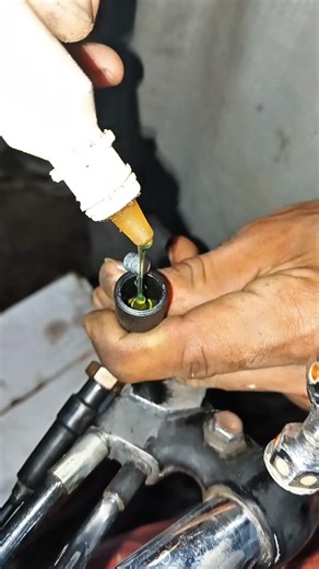 Motorcycle Accelerator Cable Lubrication 🔥 | Easy & Professional Method#shorts