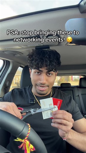 Paper business cards are so outdated and just a waste of money. Instead make the switch to something SMARTER in 2026! #networkingevent #dotcard #digitalbusinesscard #businesscards #tiktokshopholidayhaul