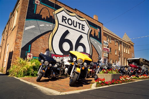 EagleRider Offers 66 Riders a Route 66 Centennial Tour