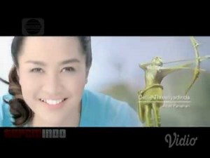 Iklan Marina Hydro Cool Gel Lotion [with Dellie Threesyadinda]