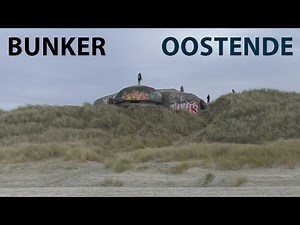 Bunker am Strand in den Dünen von Ostende 2. WK * Bunker on the beach in the dunes of Oostende WWII