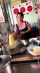 610K views · 10K reactions | 4 ร้านเด็ด บะหมี่เกี๊ยว ในกรุงเทพ ห้ามพลาด 2023 #streetfoodthailand #ปักหมุดร้านอร่อย #อร่อยบอกต่อด้วย #บะหมี่ #ร้านเด็ด #ปีใหม่2023 #checkกิน #เช็คกิน | Check-กิน | Facebook