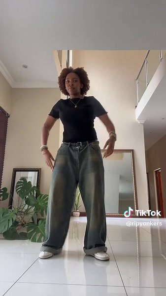 can’t tag dc cause idk what i’m doing #fyp #foryoupage