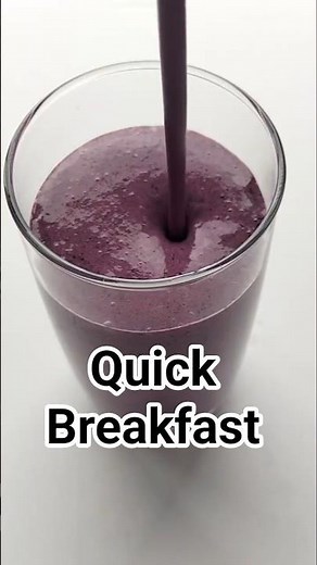 Quick Blueberry Chia Smoothie 💜 Ready in Minutes!