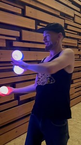 The new coral ball ✨ Designed primarily for poi, but also sweet for contact juggling. Here’s the excellent @contactballer playing with them during his recent visit to the flowspace 🌟 . The large 95mm diffused spheres make a big visual impact for performance and while not ideal for typical toss juggling, they are soft and easy to grab, and the powerful features of the capsule 2 light engine plus the impressive stage presence can be worth handling the large size and weight. The beautiful up close