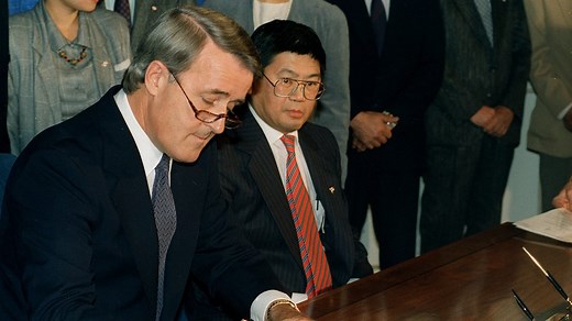 The apology Ottawa made to Japanese Canadians 30 years ago | CBC