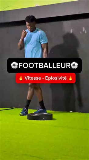 Diamant Moctar on Instagram: "🔥Work-Hard 🔥 Une bonne seance pour améliorer sa vitesse et son explosivité 🥷🏽... Regarde la vidéo jusq'a la fin et ecris moi en DM si tu veux un programme d'entrainement selon ton objectif . . . . . . #training #trainingday #personaltraining #soccer #workout #viral #viralvideos #dakar #senegal"
