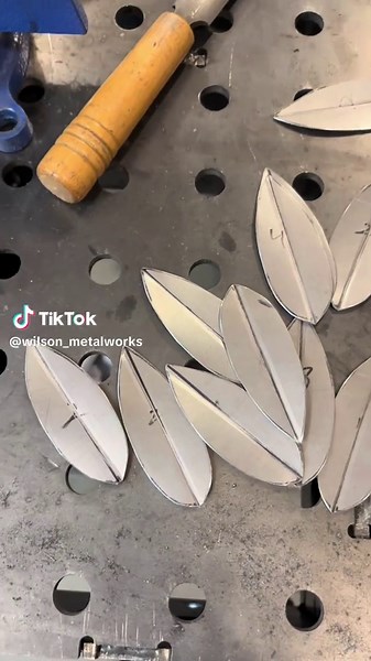 Here’s a peak into the process of tig welding one of my metal lilies. #welding #weld #welder #tig #mig #fyp #foryoupage #foryou #4you