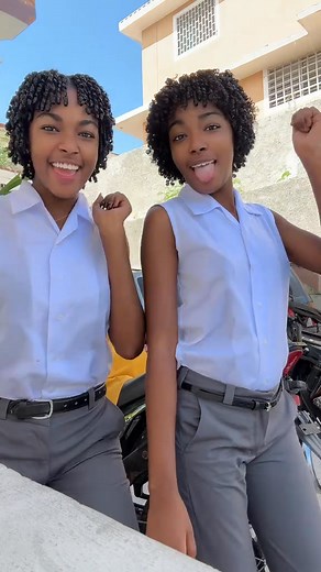 271K views · 21K reactions | Unbreakable bond forever ♥️♥️♥️♥️ | Ariana Bentley | Facebook