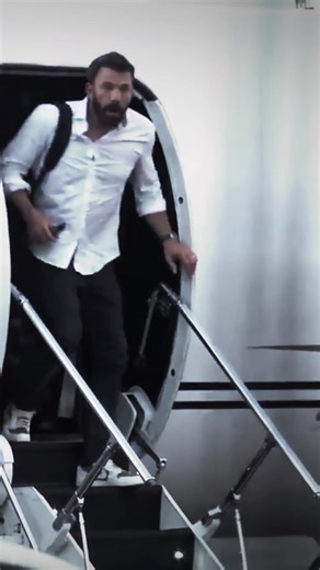 Ben Affleck and Jlo return to LA #benaffleck #benaffleckedit #jlo | ben affleck