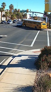 Bus v SUV in Saint George, Utah 🚌💥 Can you tell who’s at fault? #collisioncam #crash #utah #bus | CollisionCam