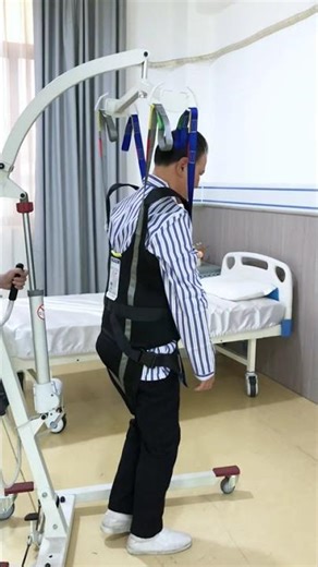 Use a mobile hoist to move the elderly.#ehucon