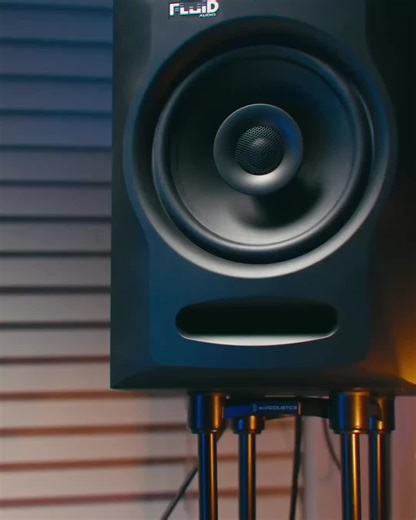 🎛️🔈 Fluid Audio | Novas experiências em seu Home Studio 🔈🎛️ * SRI-2 - Interface de Áudio USB 192 kHz com Controlador de Monitor * FX50 - Monitor de estúdio coaxial ativo 5″ 90W * FX80 - Monitor de estúdio coaxial ativo 8″ 110W Revenda Oficial @loja.alldaz https://alldaz.com.br/ #ProducaoMusical #ProdutorMusical #EngenheiroDeAudio #MusicoEmCasa #Gravação #Mixagem #Masterização #FLStudioBrasil #abletonlive #CockosREAPER #BeatmakerBrasil #HomeStudioBrasil #EstudioEmCasa #MusicaBrasileira #Setup