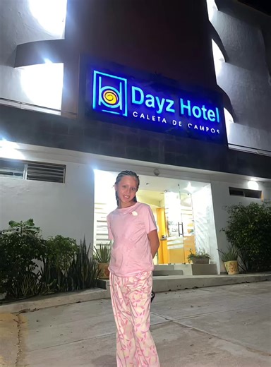 Videos de CALVO RENI💋💖 (@calvo.reni) con “Julieta & Romeo - Ian Lucas”