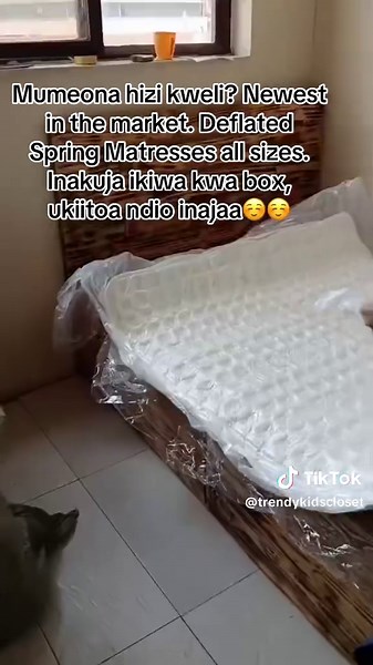 Sasa Tunapatikana: Spring Matresses Mpya na Rahisi Kubeba