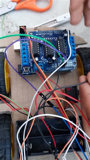 new Arduino robot 🤖 car